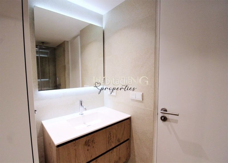 Foto a1bb58d4-aeb5-499e-8b08-aee97dfa54ef. Pis a Santa Catalina Palma de Mallorca