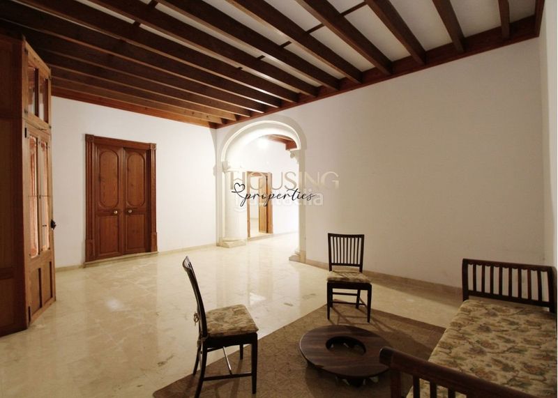 Foto 01440f25-3910-4748-b14b-07f1bd356fd9. Casa adossada amb aparcament a Llucmajor interior Llucmajor