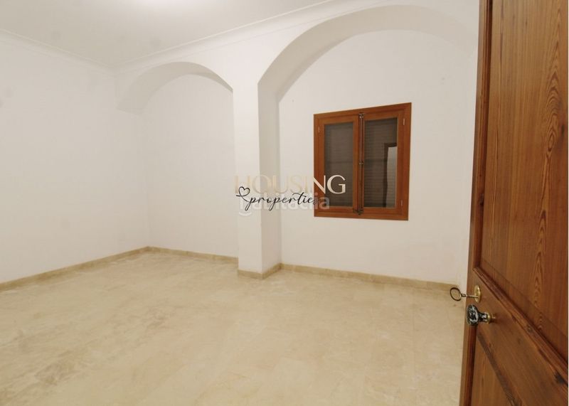 Foto 6ff10e86-6037-4eef-87f7-becf86a290de. Casa adossada amb aparcament a Llucmajor interior Llucmajor