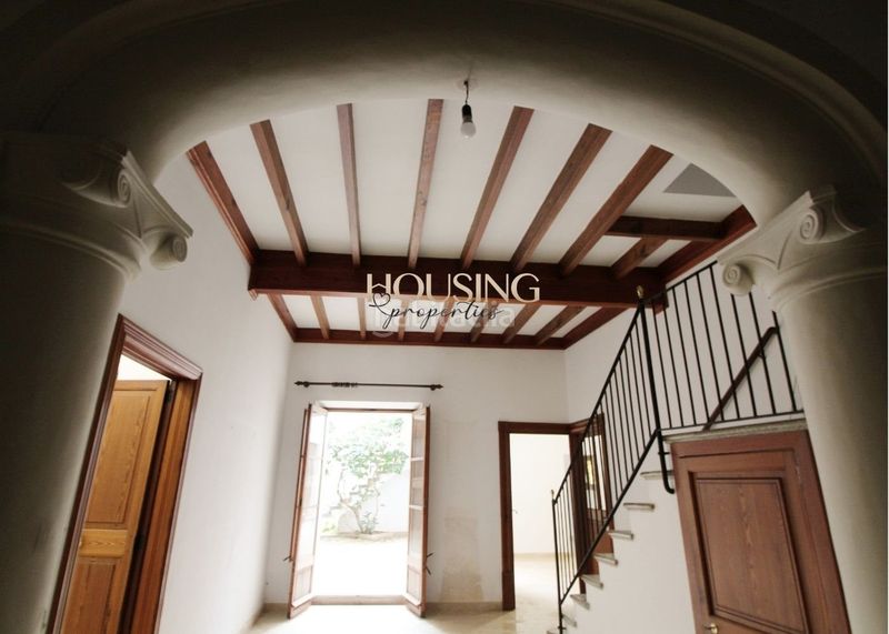 Foto e26ed012-0cbe-46aa-af15-461d311297c7. Casa adossada amb aparcament a Llucmajor interior Llucmajor