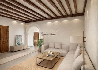 Casa adossada a Llucmajor Interior. Gran casa señorial con posibilidad de 2 casas