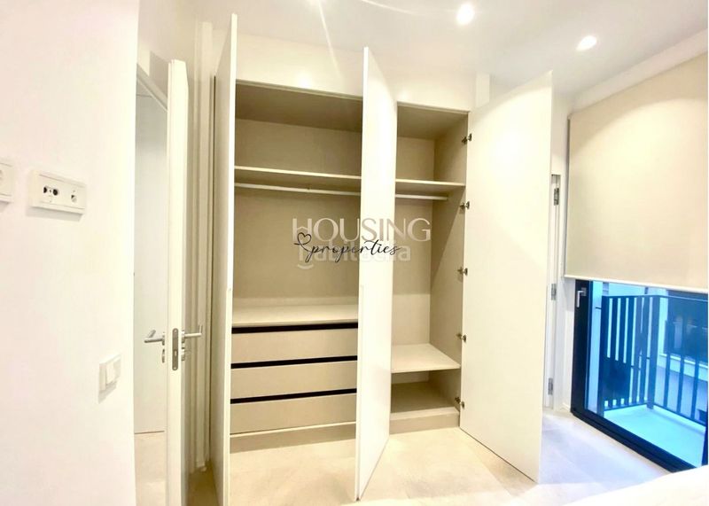 Foto be6a8af3-f86d-47ba-a3f0-6831cba83750. Àtic amb aparcament a Santa Catalina Palma de Mallorca