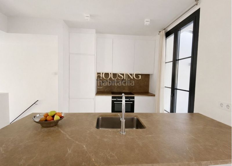 Foto f3b080ae-149f-4f9f-a4e3-a1ab6b70c53c. Àtic amb aparcament a Santa Catalina Palma de Mallorca