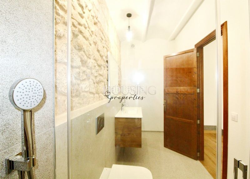 Foto a86d48b6-df84-40fe-a979-6779c9ab9601. Casa adossada amb xemeneia calefacció aparcament piscina a Llucmajor