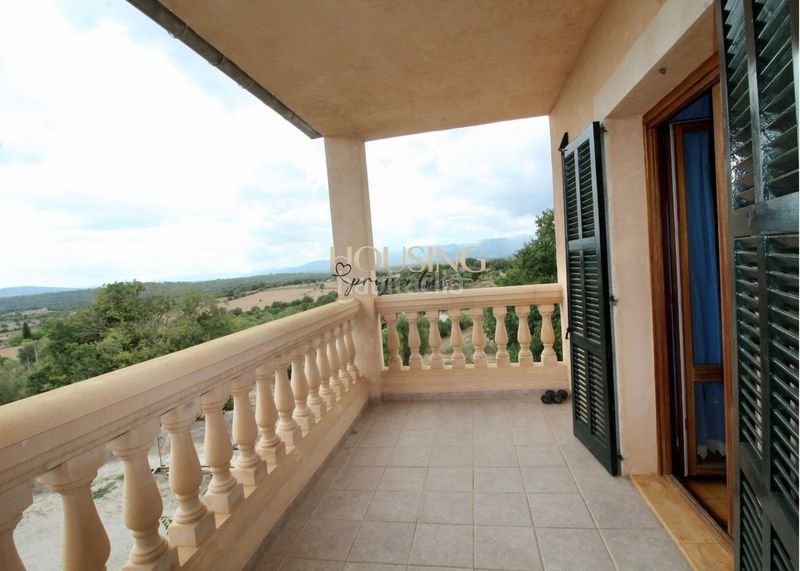 Foto 0fbe1f3f-7943-4590-a86b-41f220c4c1c1. Masia amb aparcament a Costitx