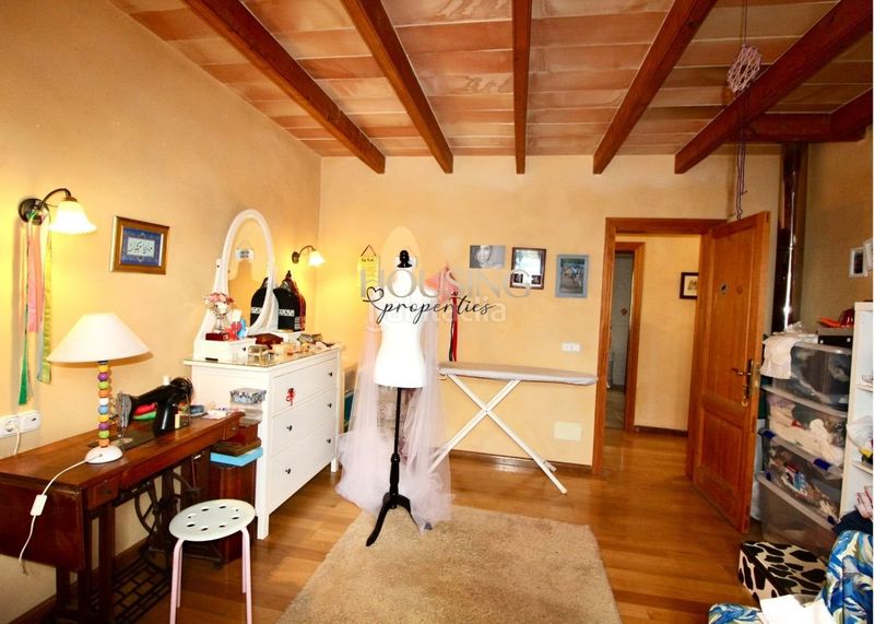 Foto 48a6030e-108d-414e-8bd9-60196696b24c. Masia amb aparcament a Costitx
