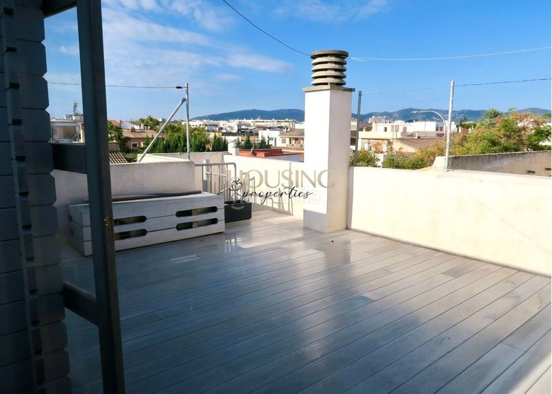 Foto f1ce7ace-5736-4853-9e10-0707d32c9292. Casa adossada amb xemeneia aparcament a L´Olivera Palma de Mallorca