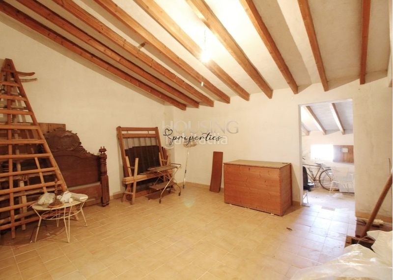 Foto ead37658-1d6d-4b92-b618-865eb249557d. Casa adossada amb xemeneia a Llucmajor interior Llucmajor