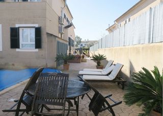 Maison jumelée à Pòrtol. Pareado con jardin y garaje en portol