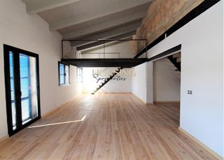 Loft in Son Fortesa. Excepcional loft con terrazas y mucho carácter