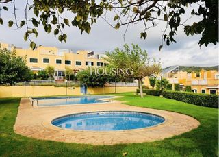 Maison jumelée à Son Xigala. Con piscinas y jardines en la vileta/son serra