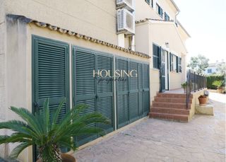 Towny house in Pòrtol. Pareado con jardin y garaje en portol