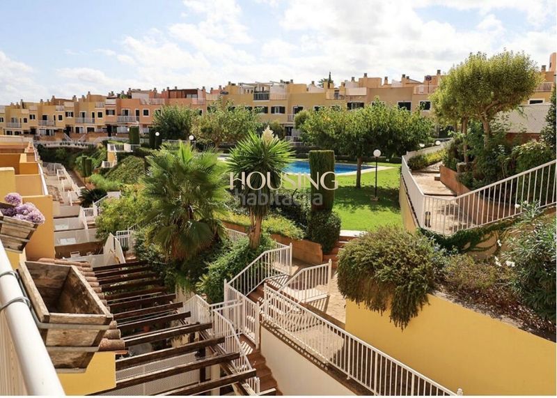 Foto 1bd8791c-e2a9-4f87-9dfe-a5082203bb8a. Reihenhaus mit parking pool in Son Xigala Palma de Mallorca