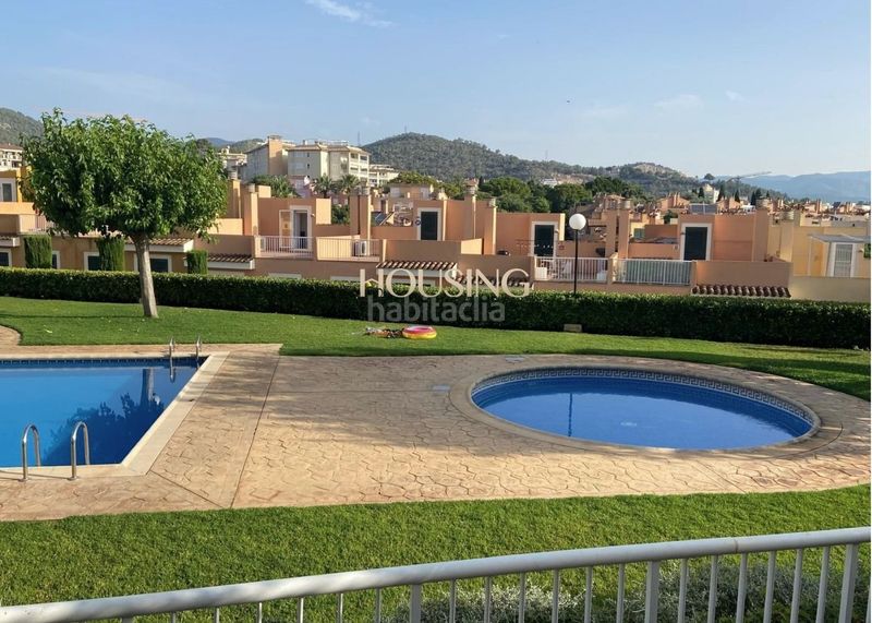 Foto 8782400b-3433-4ee2-b129-7172acb2b993. Reihenhaus mit parking pool in Son Xigala Palma de Mallorca