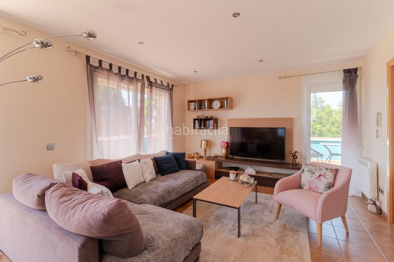 Foto 00e27f8c-f65e-4b6d-842c-bffc44fb364d. Xalet amb xemeneia calefacció aparcament piscina a Cálig