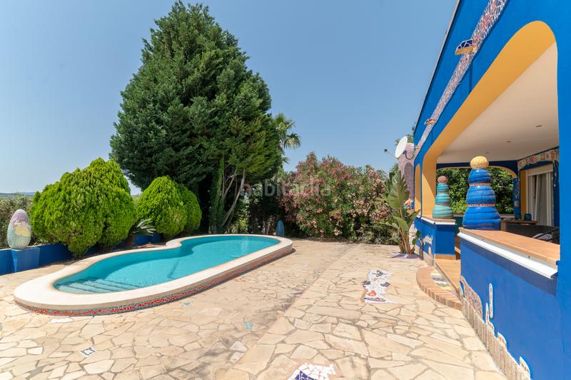 Foto 6e224d6d-7e2d-42a2-a063-4f26afcff122. Xalet amb xemeneia calefacció aparcament piscina a Cálig