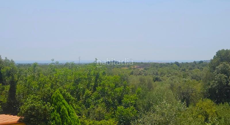 Foto a8dce568-42d8-4227-925e-a960b41c9ce1. Xalet amb xemeneia calefacció aparcament piscina a Cálig