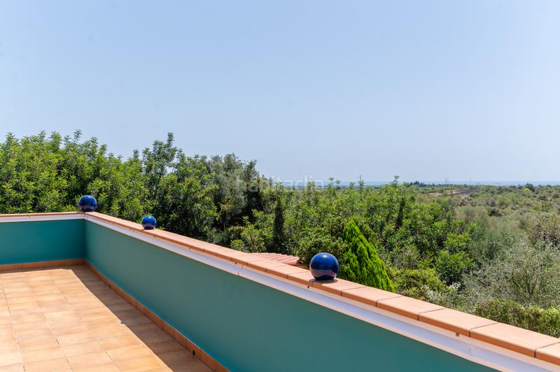 Foto e82796e6-1638-4064-af86-5a65524ab51f. Xalet amb xemeneia calefacció aparcament piscina a Cálig