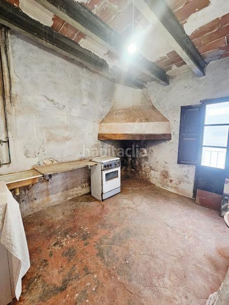 Foto 1b15ddfb-0ab7-4f29-8b16-e8ccfc881178. Casa adosada casa para reformar, gran terraza, calig, costa azahar, españa en Cálig