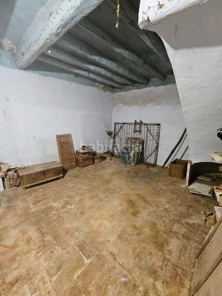 Foto 1fd8e5a9-60e1-4c04-8583-383afec3ef98. Casa adosada casa para reformar, gran terraza, calig, costa azahar, españa en Cálig