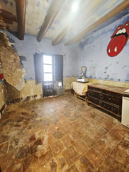 Foto 7f012afc-de1a-41ee-9f94-1692e596acfa. Casa adosada casa para reformar, gran terraza, calig, costa azahar, españa en Cálig