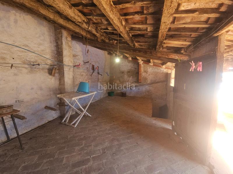 Foto e79f305c-c4c4-47d7-9deb-b8d22b304d5a. Casa adosada casa para reformar, gran terraza, calig, costa azahar, españa en Cálig