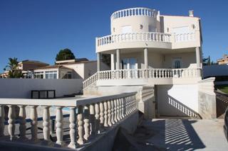 Chalet in Closa de Vinaròs - Ermita. Chalet, vista al mar, terraza, jardín, piscina, vinaros, costa a
