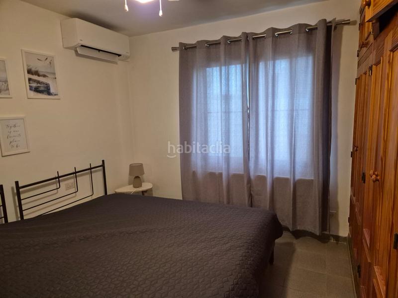 Foto f27e699d-8533-4955-a707-828fac09d10a. Xalet amb xemeneia calefacció aparcament a Mar Chica Benicarló
