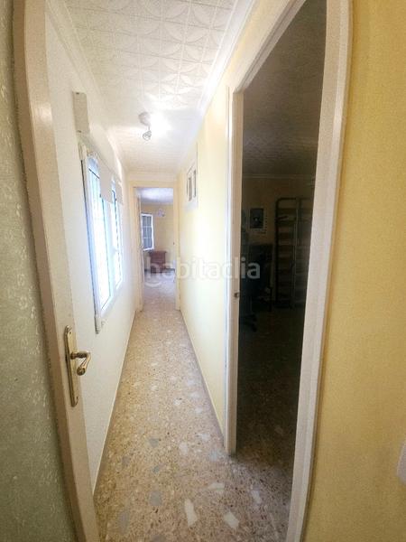 Foto 6984b535-5a6d-4e36-acf8-4f50b2992d0f. Maison jumelée dans Cálig