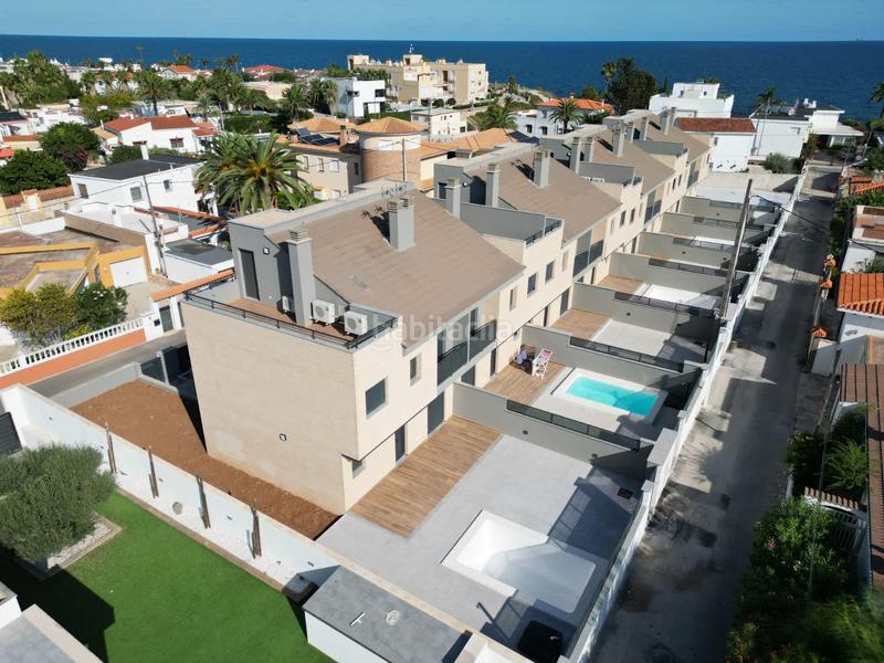 Foto a19eaa12-3a5e-4d47-adbf-c05e45e9cb9d. Maison jumelée avec chauffage parking piscine dans Costa Norte Vinaròs