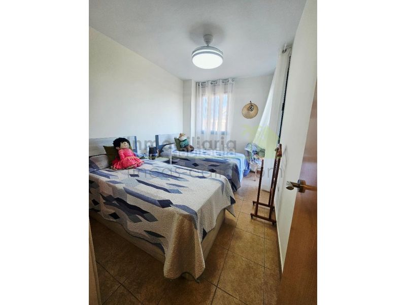 Foto 290a8974-77e1-410b-8cc6-e551201441bf. Apartament amb aparcament piscina a San Jorge