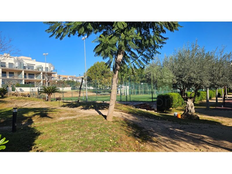 Foto c66b00a7-5c36-472a-84e8-c3895098842b. Apartament amb aparcament piscina a San Jorge