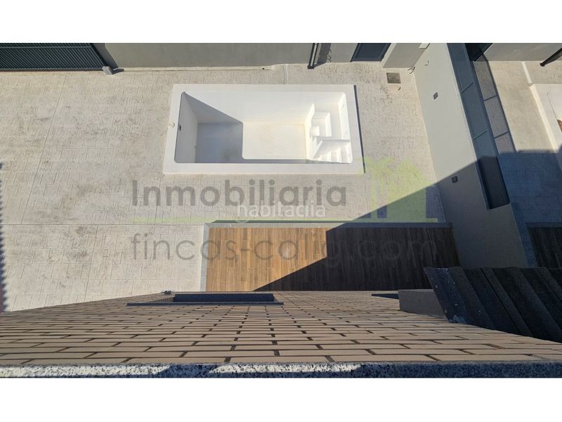 Foto baad16f5-1ff5-4976-aa46-1b1c05850af4. Casa adossada amb aparcament piscina a Costa Norte Vinaròs