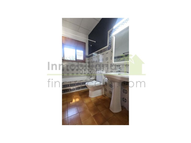 Foto 0ff19583-0726-4912-b7b4-e1b90cccf836. Casa amb calefacció aparcament piscina a Costa Norte Vinaròs