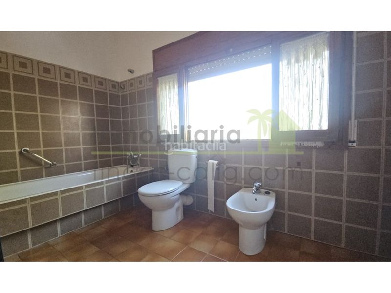 Foto 2ca24b0a-367a-41bb-a0b8-6e5cedfb890f. Casa amb calefacció aparcament piscina a Costa Norte Vinaròs