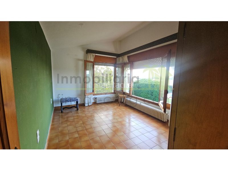 Foto 566e0cec-5cf0-44ce-8926-9e3bb38db7b2. Casa amb calefacció aparcament piscina a Costa Norte Vinaròs