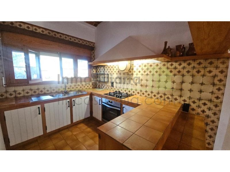 Foto 6ad684e9-907f-4c15-995d-97319aaebc74. Casa amb calefacció aparcament piscina a Costa Norte Vinaròs