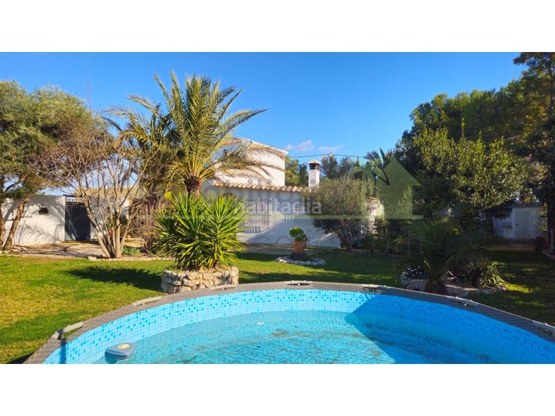 Foto f108c260-51d6-48a5-9738-5d1ad7e34436. Casa amb aparcament a Pueblo Benicarló