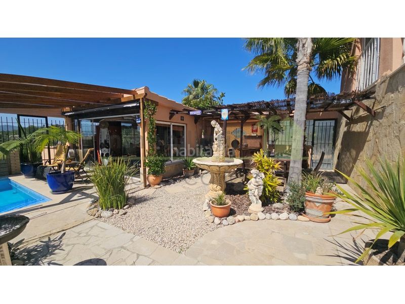 Foto a98913fe-03e0-4554-ba48-ca5db93a86b0. Casa amb calefacció piscina a Cálig