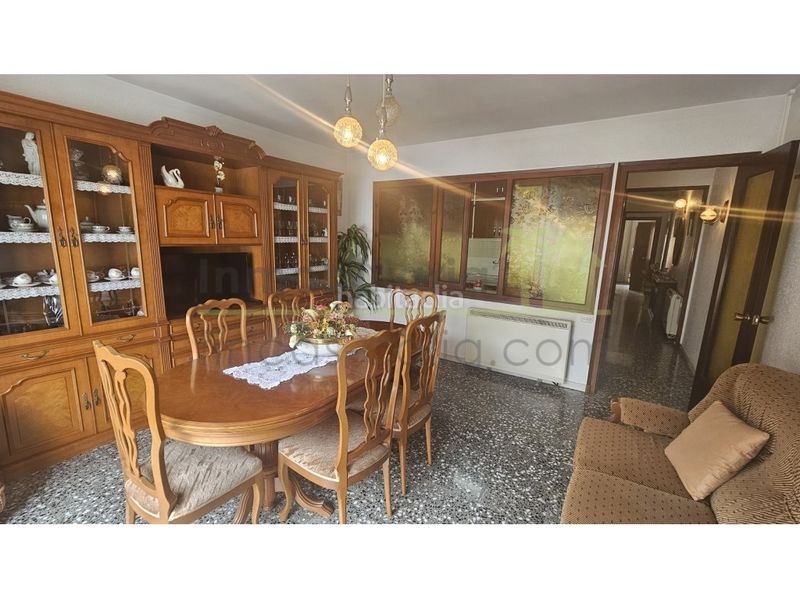 Foto bf814290-4478-4284-b143-4758a3d85986. Casa amb aparcament a Cálig