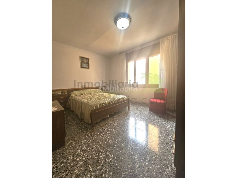 Foto db513cb4-975d-4d33-8111-ffadf2ed84de. Casa amb aparcament a Cálig