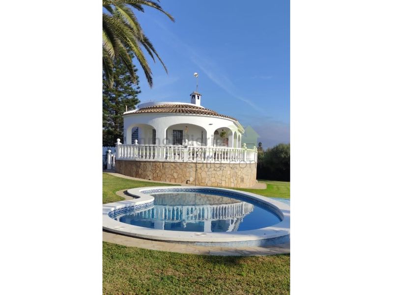 Foto 79ca47d9-1fdf-45dd-8bcc-aa5ff9854e5e. Casa amb aparcament piscina a Mar Chica Benicarló