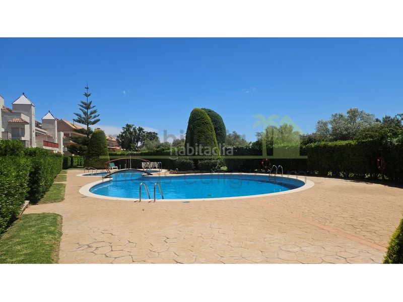 Foto 0e538826-4f89-4cb0-9aa4-7563fa922b12. Casa amb calefacció piscina a San Jorge