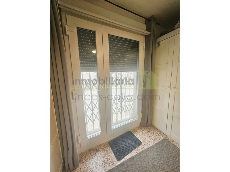 Foto 84b294f7-b5e8-455c-8972-ddc5a1775135. Casa amb aparcament a Cálig