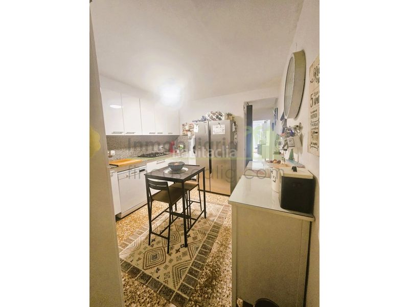 Foto cbf8e513-898c-46d0-96ef-f001bf6c97e2. Casa amb aparcament a Cálig