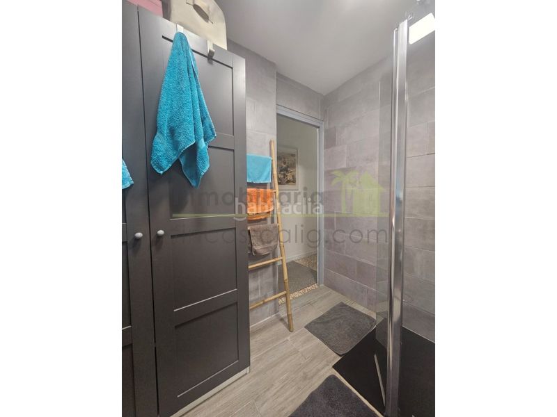Foto f19d95cb-e359-49ef-b161-6b8a978993ed. Casa amb aparcament a Cálig