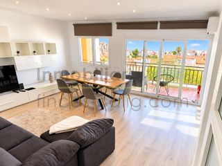 Apartament  Avenida iecla. Piso reformado y moderno en el corazón de benicarló