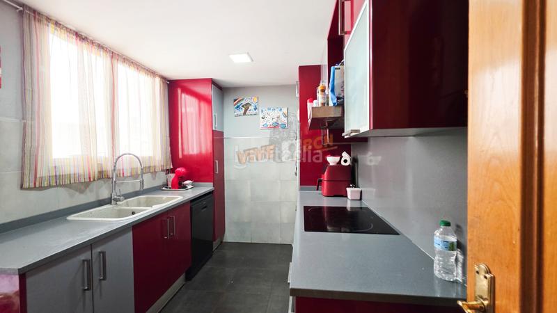 Foto e266f2c6-2499-4817-b327-90872fc18c9b. Piso ¡ piso luminoso en el centro del pueblo ! en Vallirana