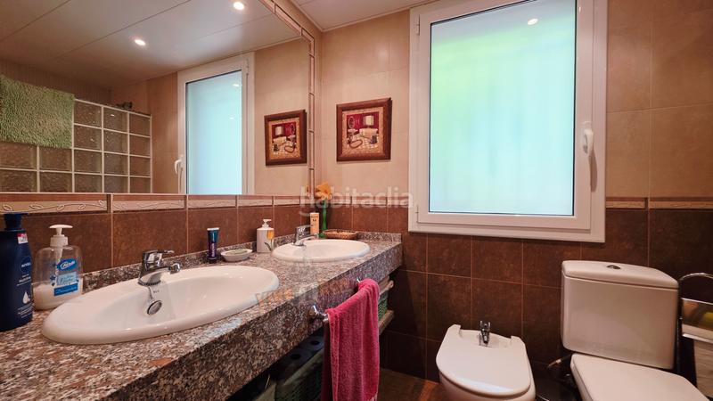 Foto 6024e9e3-72a3-4c12-9379-491a03e5d67d. Casa ¡descubre tu nuevo hogar en esta impresionante casa independiente! en Vallirana