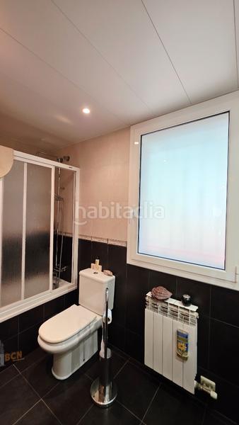 Foto fa54fba7-a689-42f8-946a-61f6cd777c13. Casa ¡descubre tu nuevo hogar en esta impresionante casa independiente! en Vallirana